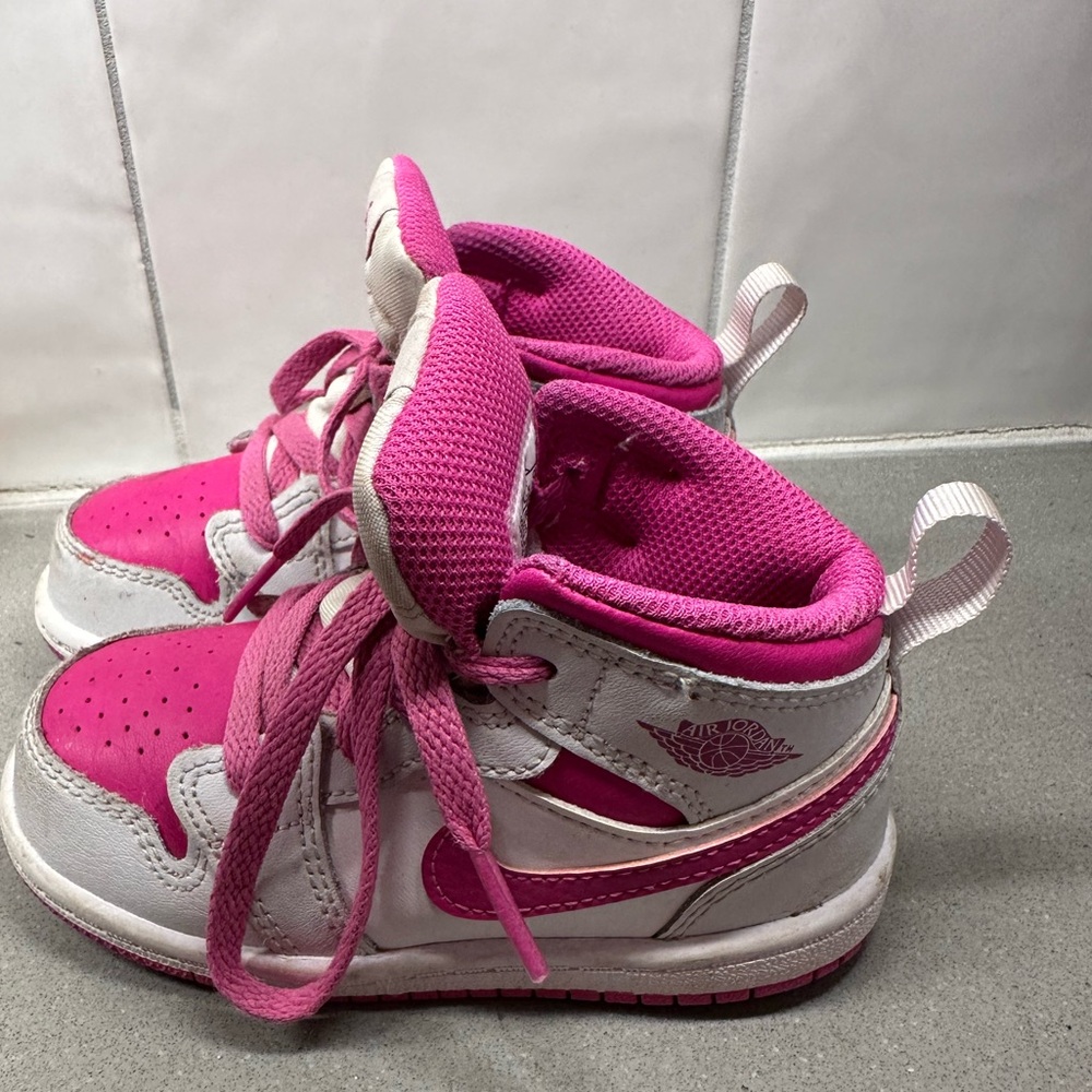 Toddler Girl Air Jordan Midi Shoes
